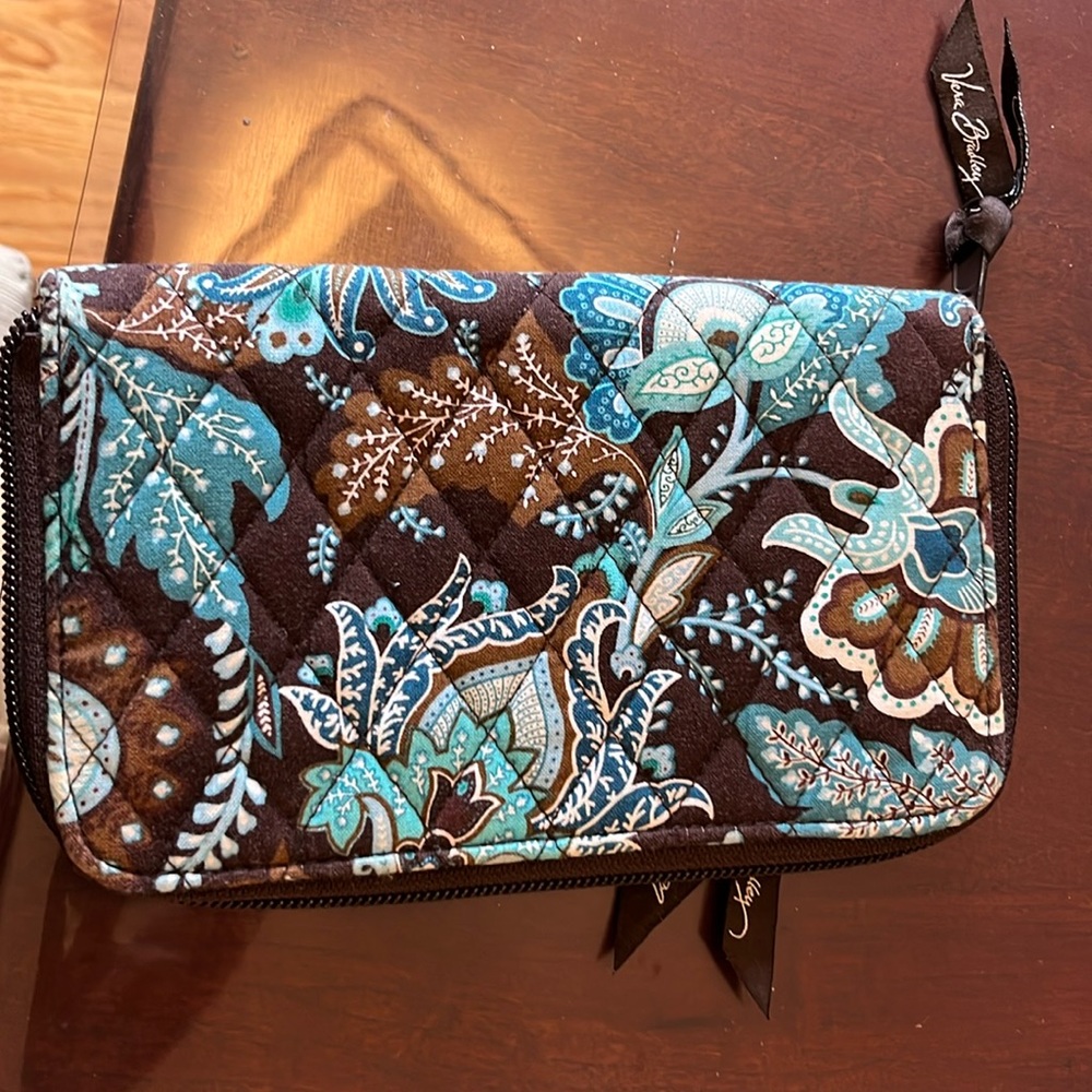 Vera Bradley Java Blue (ret.2006) wallet. Excellent condition.